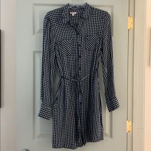 Black and white dress